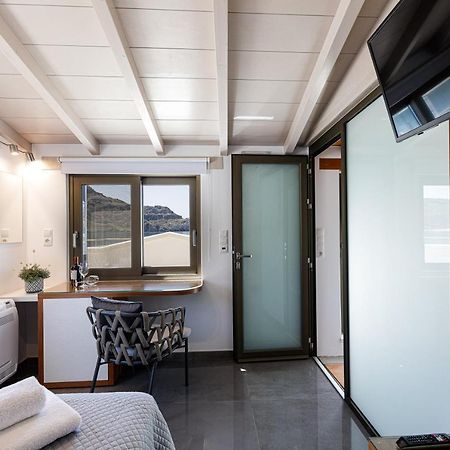 Апартаменты Lilian Loft Sea View - Adults Only Плакиас Экстерьер фото