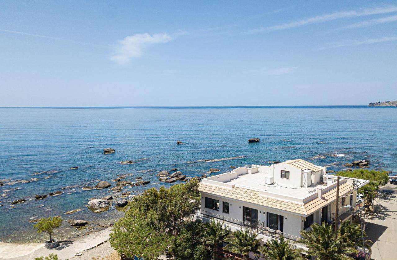 Апартаменты Lilian Loft Sea View - Adults Only Плакиас Экстерьер фото