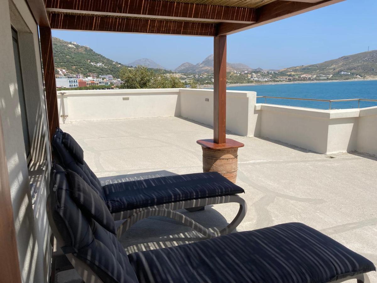 Апартаменты Lilian Loft Sea View - Adults Only Плакиас Экстерьер фото